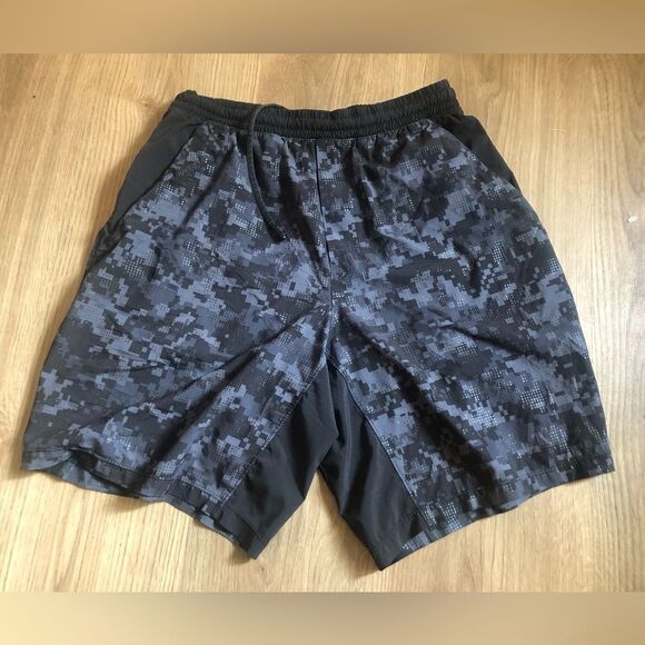 ✨ Lululemon | Pace Breaker MENS Shorts - Picture 2 of 6